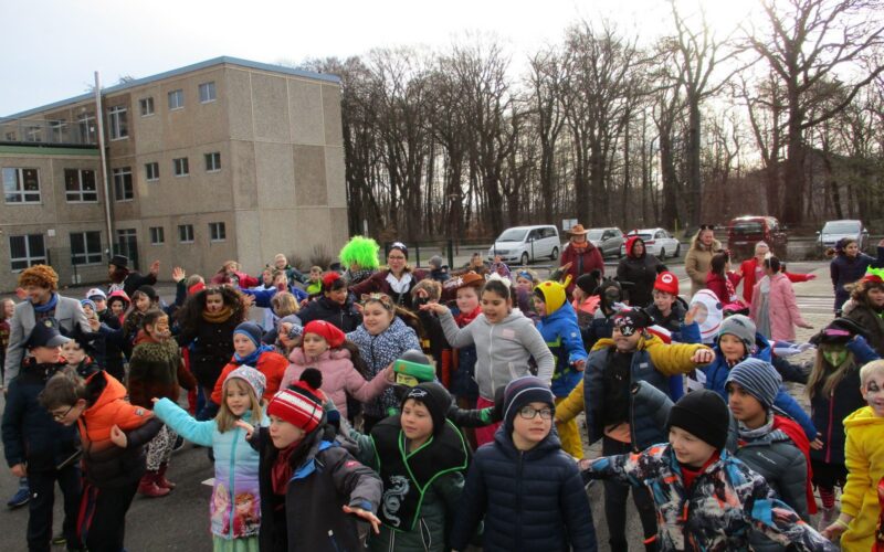 Die ganze Schule beim Rodel-Weltcup in Oberhof